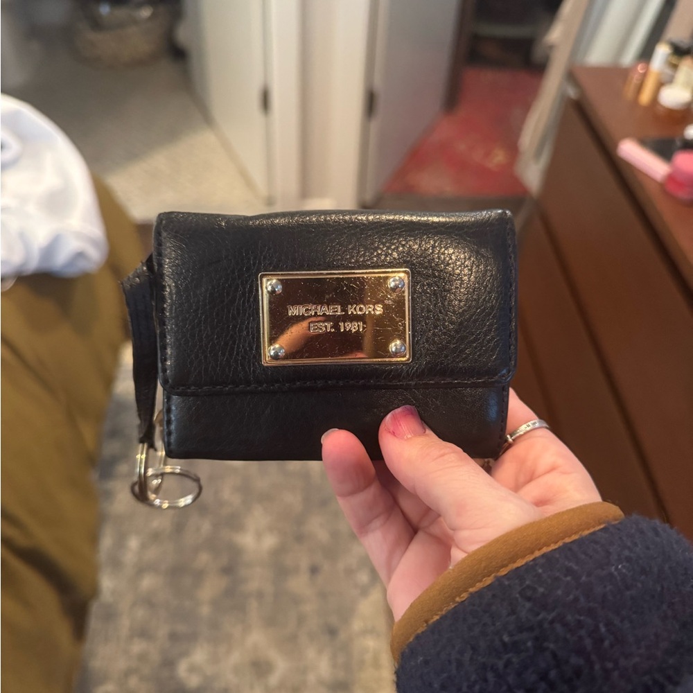 Michael Kors Small Wallet with key chain